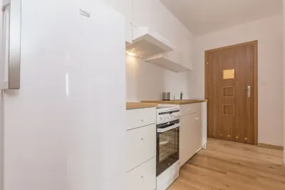 8-osobowe mieszkanie C2 przy ul. Sosnowej w Przejazdowie, wszystko w cenie - miniatura 5