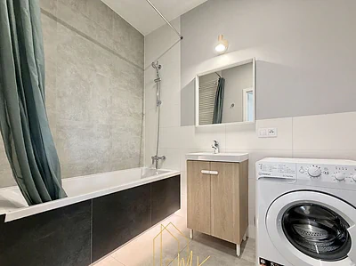 Studio z wydzieloną sypialnią, balkonem i windą - Warszawa Żerań - miniatura 9