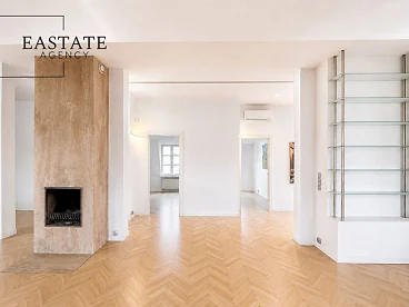 Trzypokojowy apartament 120 m² z balkonem na Krakowskim Przedmieściu - miniatura 3