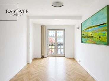 Trzypokojowy apartament 120 m² z balkonem na Krakowskim Przedmieściu - miniatura 9