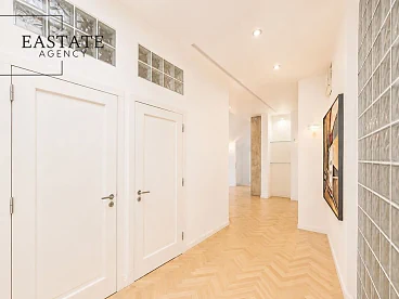 Trzypokojowy apartament 120 m² z balkonem na Krakowskim Przedmieściu - miniatura 8