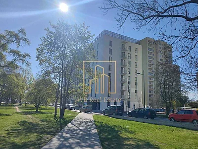 Warszawa Gocławek - lokal biurowy 108 m² na parterze z witrynami - miniatura 6