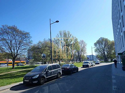 Warszawa Gocławek - lokal biurowy 108 m² na parterze z witrynami - miniatura 7