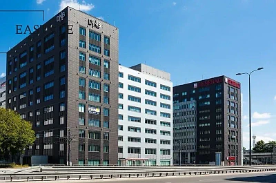 Przestrzeń biurowa 467 m² do wynajęcia – Warszawa, ul. Postępu - miniatura 2