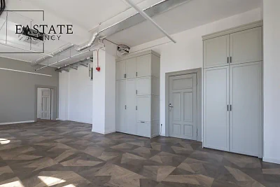Lokal biurowy 99,2 m² w Gdańsku Młyniska, plac Porozumienia Gdańskiego - miniatura 3