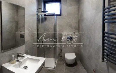 Magazyn 200 m² po remoncie – Wawer, rondo Mościckiego - miniatura 6