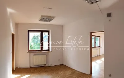 Magazyn 200 m² po remoncie – Wawer, rondo Mościckiego - miniatura 8