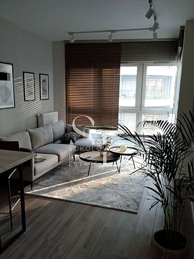 Dwupokojowy apartament 50 m² na Bliskiej Woli z garażem i klimatyzacją - miniatura 3