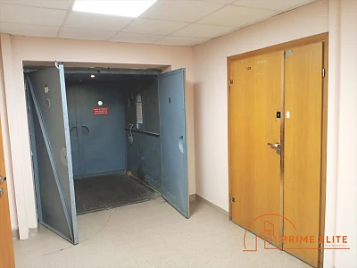 Magazyn 140 m² do wynajęcia, Warszawa Praga-Północ, Jagiellońska - miniatura 1