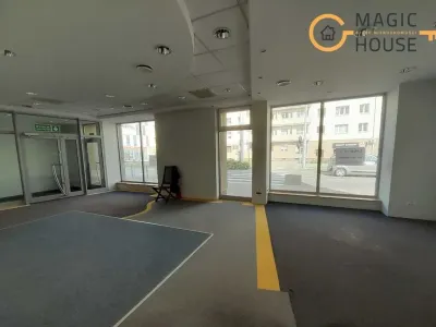 Lokal usługowy 95 m² z witrynami i 2 wejściami | Gdynia, Śląska - miniatura 1