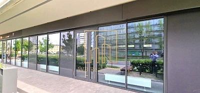 Lokal 91 m² z witryną przy ruchliwej ulicy, Młynów - miniatura 3