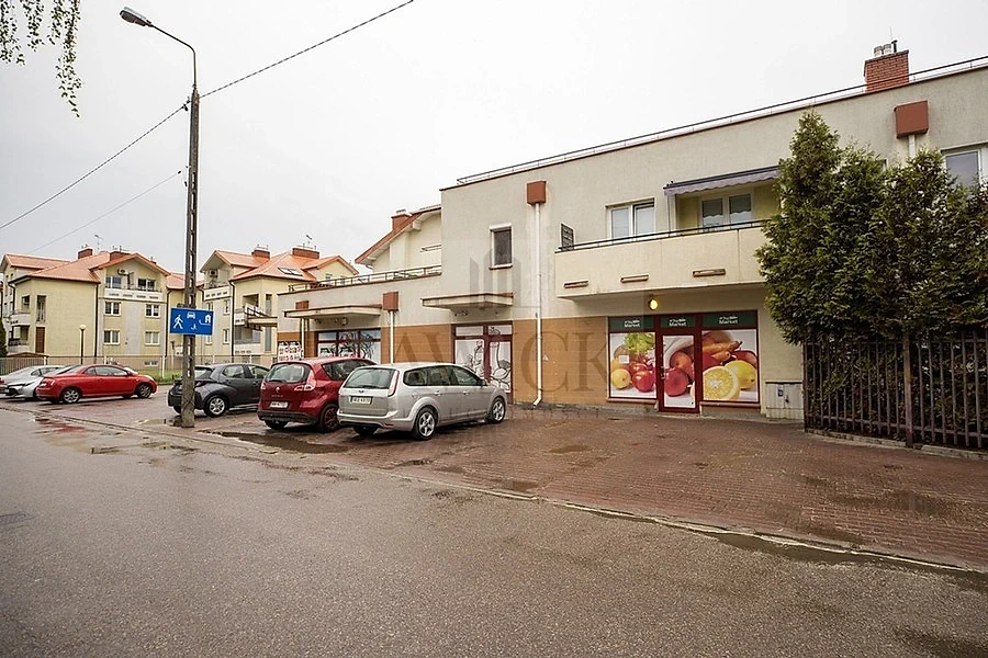 Lokal handlowy i usługowy 150 m² Marki, ul. Kartografów, parking - zdjęcie 1