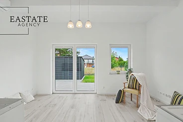 2-pokojowy apartament z tarasem i ogrodem w Strzebielinie - miniatura 7