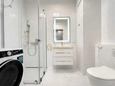 2-pokojowy apartament 35 m² przy al. Solidarności, metro, klimatyzacja - miniatura 6