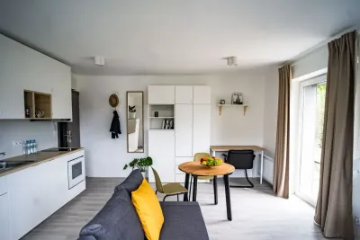 Studio z balkonem na wynajem w dolnym Redłowie, Gdynia - miniatura 3