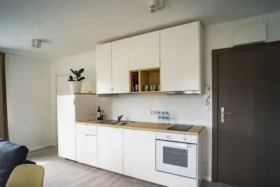 Studio z balkonem na wynajem w dolnym Redłowie, Gdynia - miniatura 2