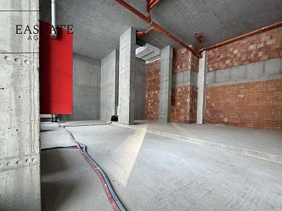 Narożna przestrzeń biurowa 165 m² z witryną, Warszawa Szamoty - miniatura 5