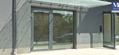 Lokal użytkowy 38 m² Gdańsk, Kartuska 1 – witryna i parking - miniatura 1