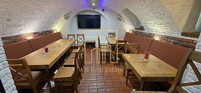 Lokal gastronomiczny 100 m² na Starówce z ogródkiem i koncesją ABC - miniatura 6