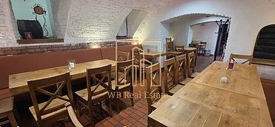 Lokal gastronomiczny 100 m² na Starówce z ogródkiem i koncesją ABC - miniatura 5