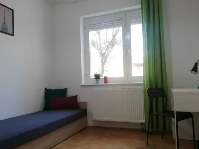 Pokój jednoosobowy 10 m² przy ul. Jeleniogórskiej 8 w Gdańsku - miniatura 3