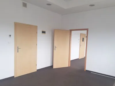 Atrakcyjne biuro do wynajęcia w prestiżowym biurowcu "Company House - miniatura 1