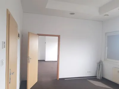 Atrakcyjne biuro do wynajęcia w prestiżowym biurowcu "Company House - miniatura 3