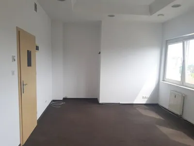 Atrakcyjne biuro do wynajęcia w prestiżowym biurowcu "Company House - miniatura 6