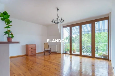 5-pokojowe, dwupoziomowe mieszkanie 136 m² na Saskiej Kępie, Warszawa - miniatura 2