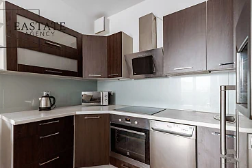 3-pokojowy apartament z garażem, 2 łazienkami i balkonem – Świetlików, Warszawa - miniatura 8