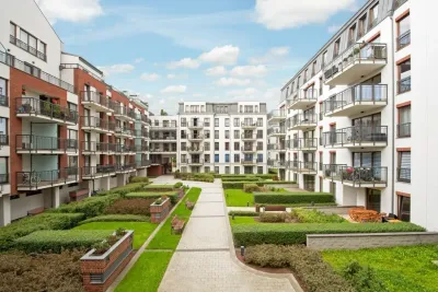 Apartament 70 m² z balkonem, ul. Szafarnia, Gdańsk Starówka - miniatura 4