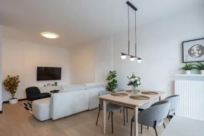 Nowy dwupokojowy apartament 44 m² przy ul. Stanisława Lema w Gdańsku - miniatura 4