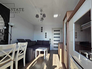 Dwupokojowe mieszkanie 36 m² do wynajęcia – Gdańsk Jelitkowo, ul. Orłowska - miniatura 2