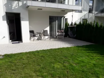 Dwupokojowy apartament z ogródkiem, 150 m od plaży – Gdańsk Nadmorze - miniatura 3
