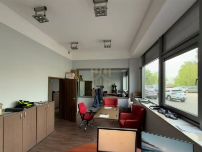 Lokal handlowo-biurowy 300 m² na parterze, Gdańsk Letnica - miniatura 5
