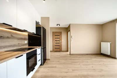 Nowe 2-pokojowe mieszkanie 43 m² z balkonem przy Hallera w Gdańsku - miniatura 1