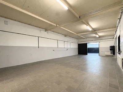Magazyn do produkcji i lakierni 560 m² – Warszawa, Kawęczyn-Wygoda - miniatura 10