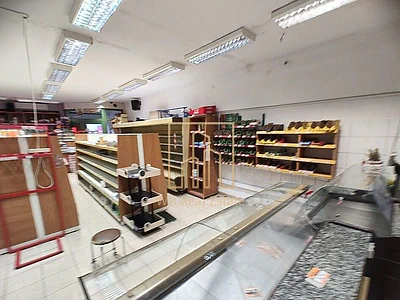 Wykończona przestrzeń 73 m² z klimatyzacją - Tarchomin - miniatura 4
