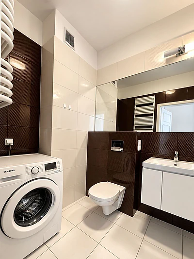 Dwupokojowe mieszkanie 40 m² z balkonem i garażem na Gocławiu, Praga-Południe - miniatura 5