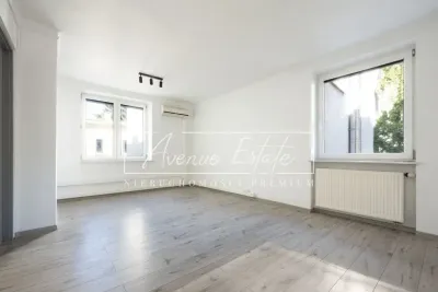 Bliźniak biurowy na Saskiej Kępie, ul. Rzymska, 330 m², garaż - miniatura 3