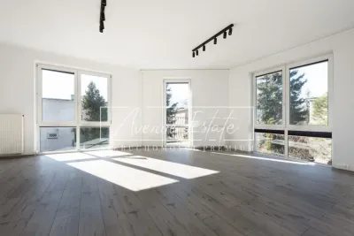 Bliźniak biurowy na Saskiej Kępie, ul. Rzymska, 330 m², garaż - miniatura 1