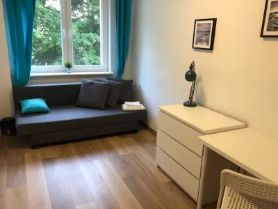 2 pokoje w mieszkaniu studenckim, Gdańsk Żabianka, ul. Subisława 23 - miniatura 1
