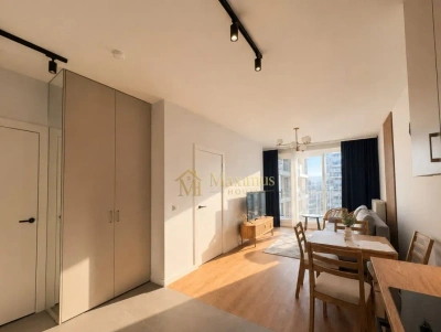 2-pokojowy apartament przy Chmielnej z tarasem, parkingiem i widokiem na PKiN - miniatura 5
