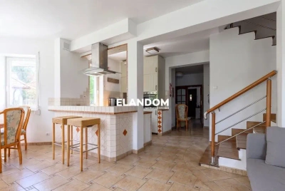 Nieporęt – skrajny segment 266 m² z ogrodem, 6 pokoi - miniatura 5