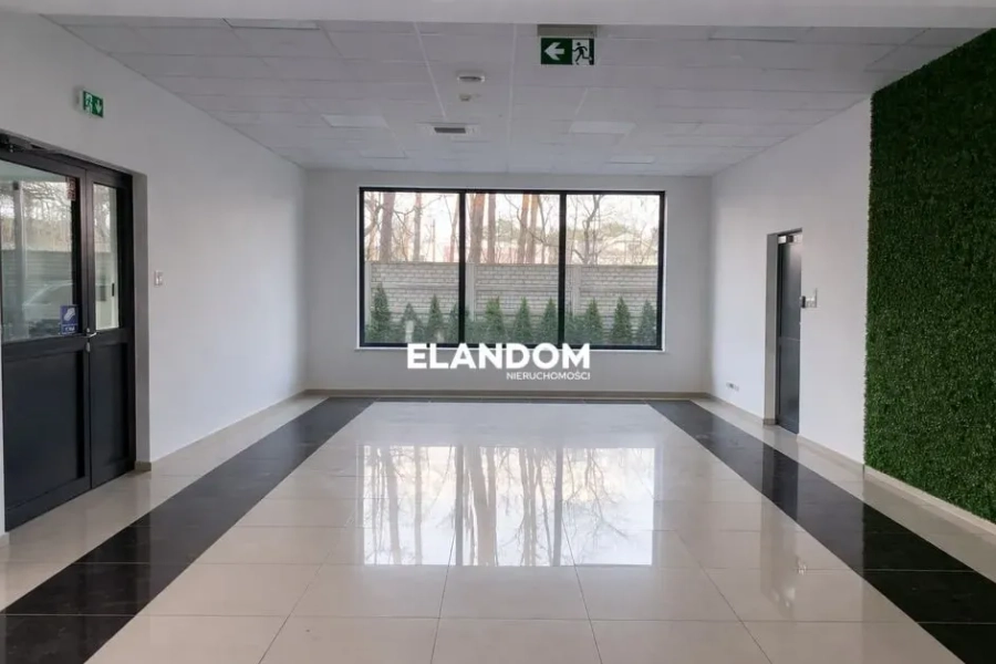 Lokal użytkowy 120 m² na wynajem w Józefowie, parter, parking - zdjęcie 1