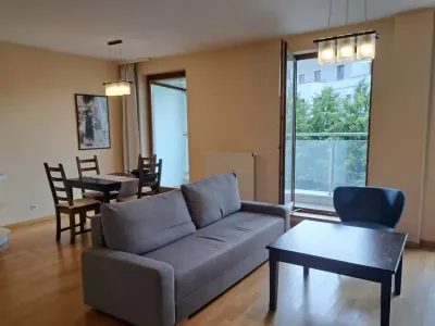 Dwupokojowe mieszkanie 53 m² przy Alei Wilanowskiej, garaż, komórka, umeblowane - miniatura 5