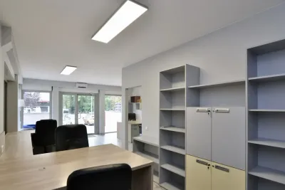 Lokal biurowy 57 m² Wrocław Różanka, parter, witryna - miniatura 4
