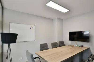 Lokal biurowy 57 m² Wrocław Różanka, parter, witryna - miniatura 5