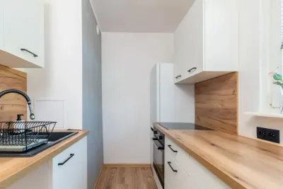 Pokój dwuosobowy ul. Piastowska 104D, Gdańsk - miniatura 7