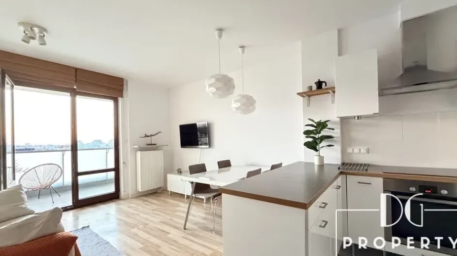 Trzypokojowy apartament 63 m² na Woli, ul. Giełdowa, taras, garaż - zdjęcie 1